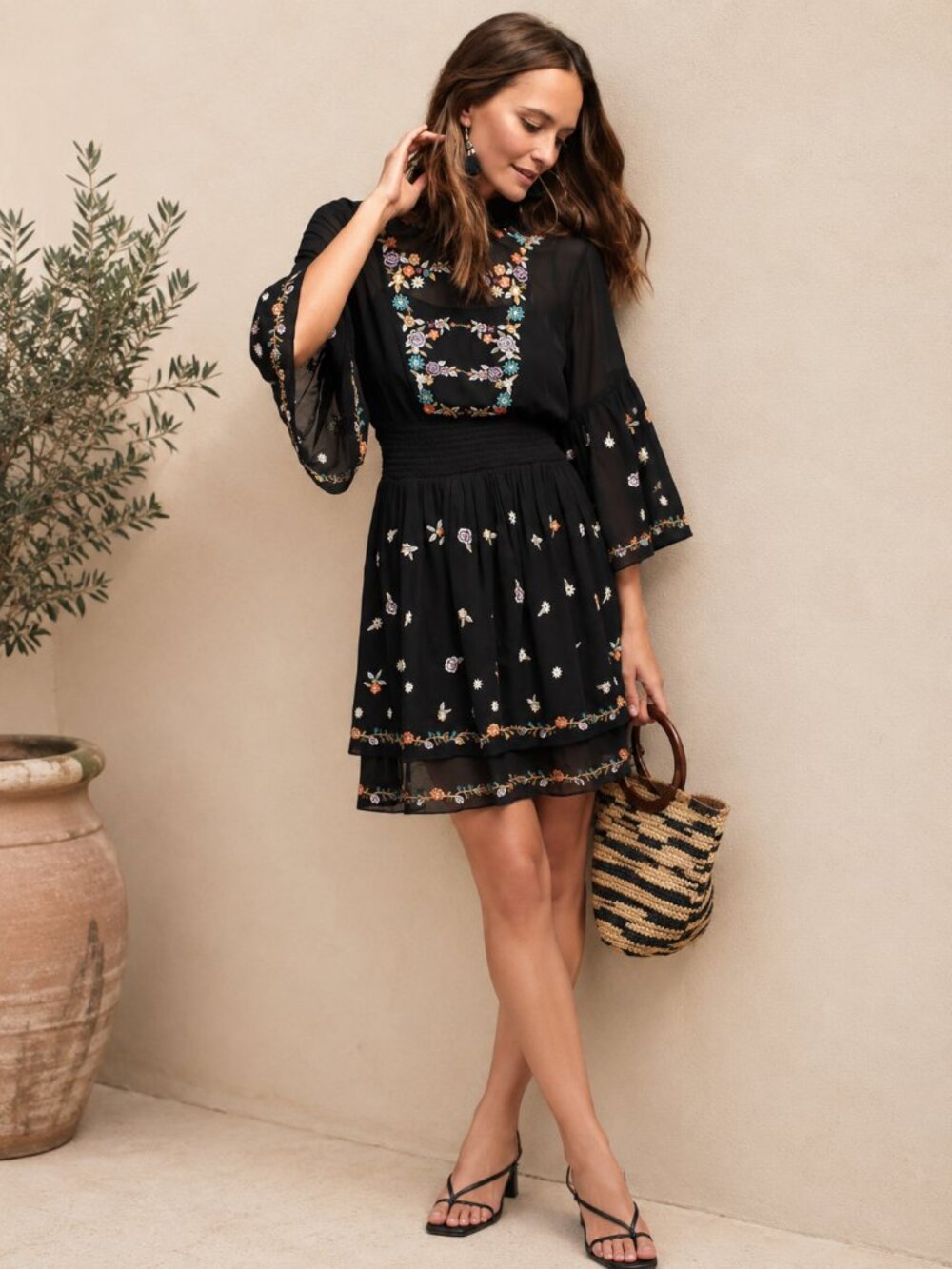 Anthropologie Maeve Anfisa Embroidered Tiered Boho Tunic Dress Bell-Sleeve Sz 10